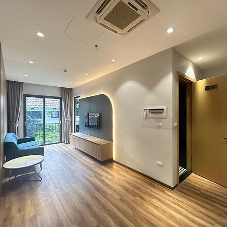 Luxe Paradise Suites Hotel To Ngoc Van Hanoï Extérieur photo