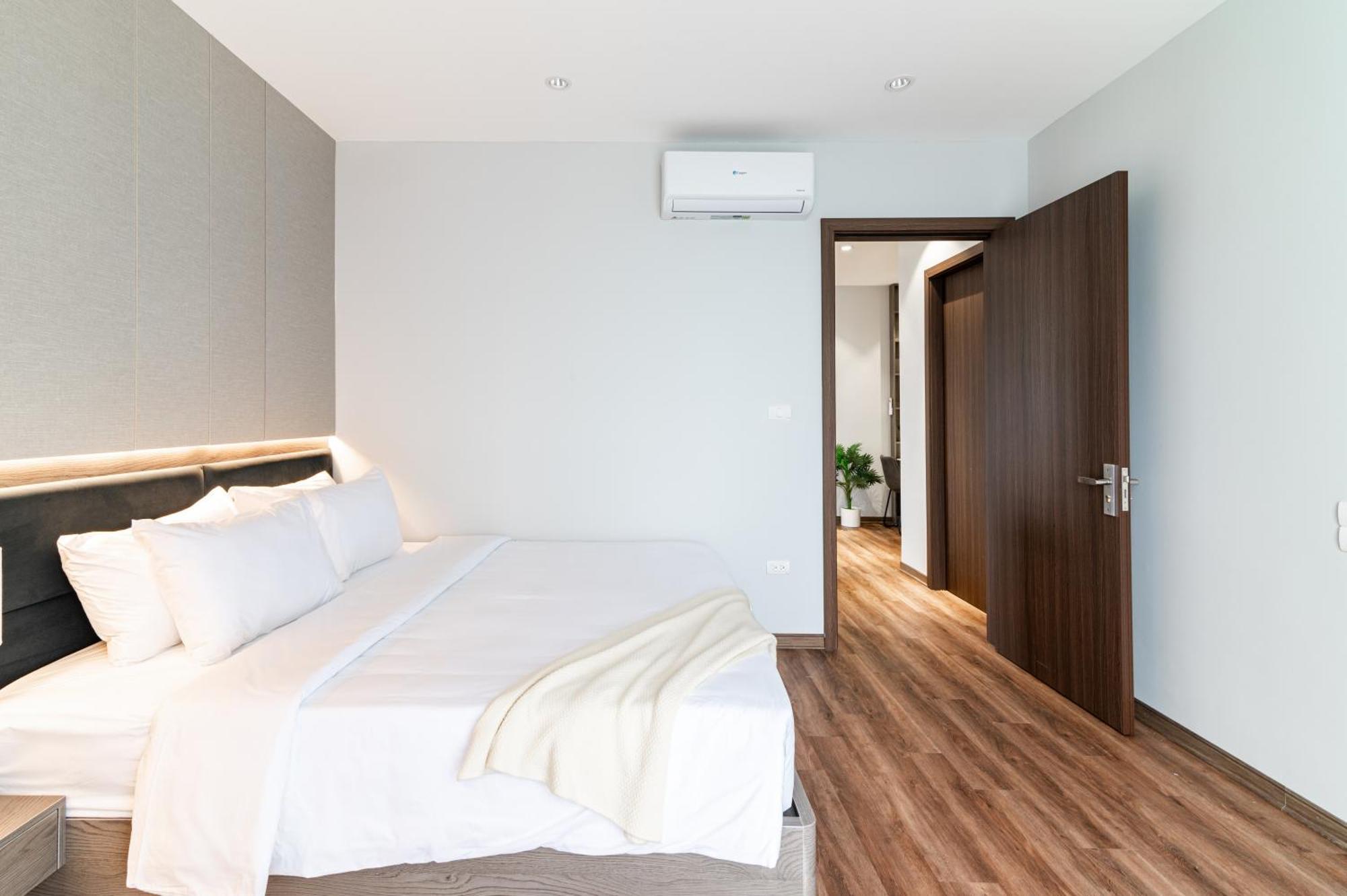 Luxe Paradise Suites Hotel To Ngoc Van Hanoï Extérieur photo