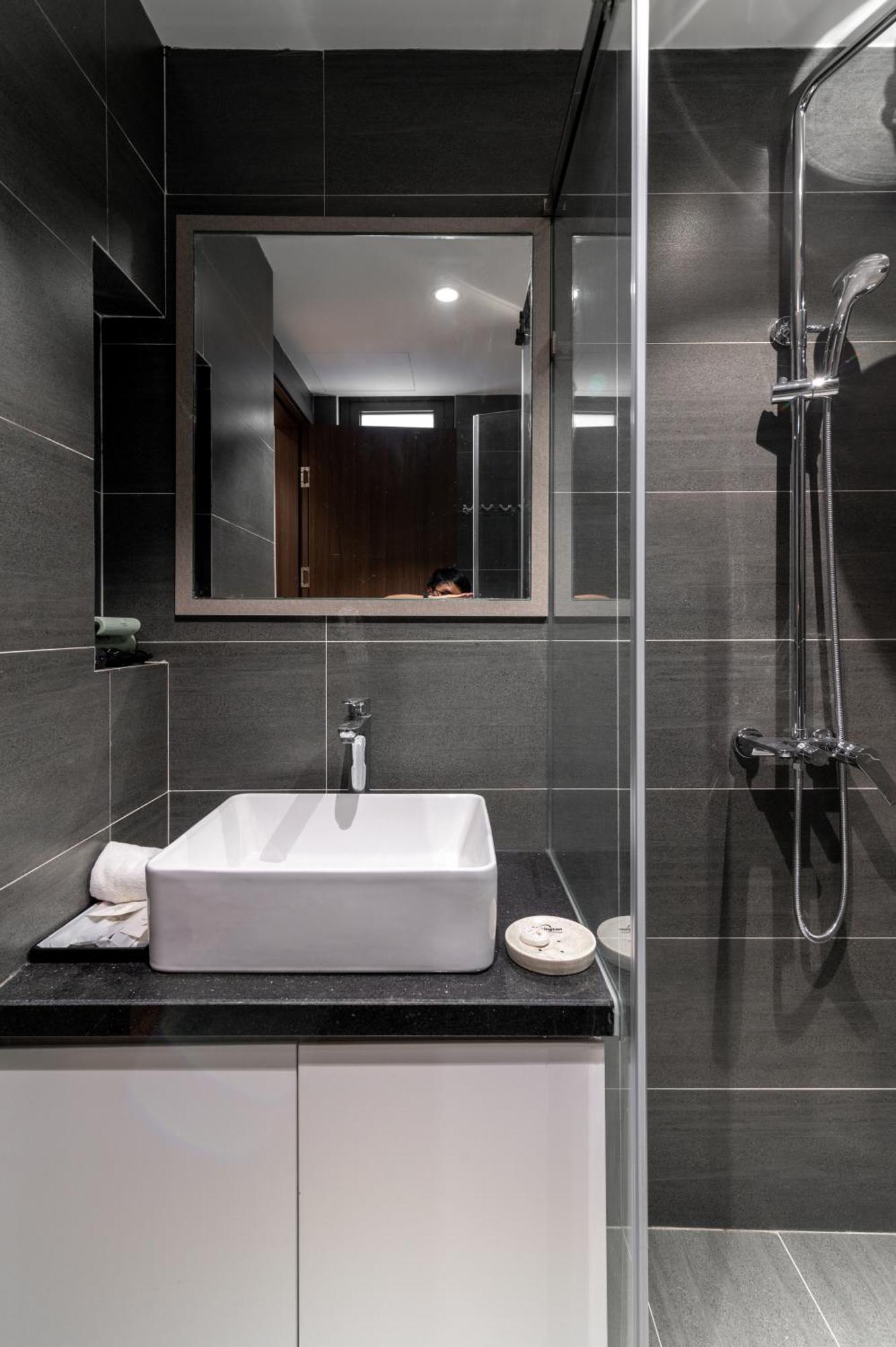 Luxe Paradise Suites Hotel To Ngoc Van Hanoï Extérieur photo